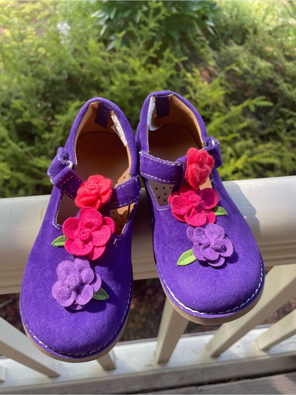 GYMBOREE Girls (toddler) Purple Floral Suede Mary Jane Shoes SIZE 9